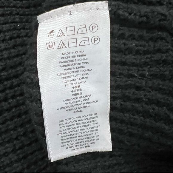 Michael Kors black cowl neck waffle knit sweater size medium - Picture 8 of 8